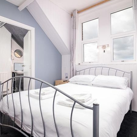 Blencathra Hotel Уитби Екстериор снимка