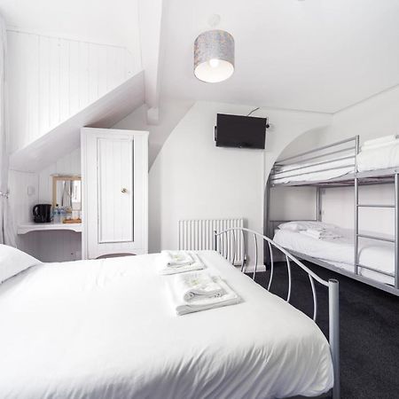Blencathra Hotel Уитби Екстериор снимка