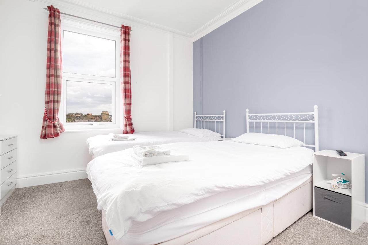 Blencathra Hotel Уитби Екстериор снимка