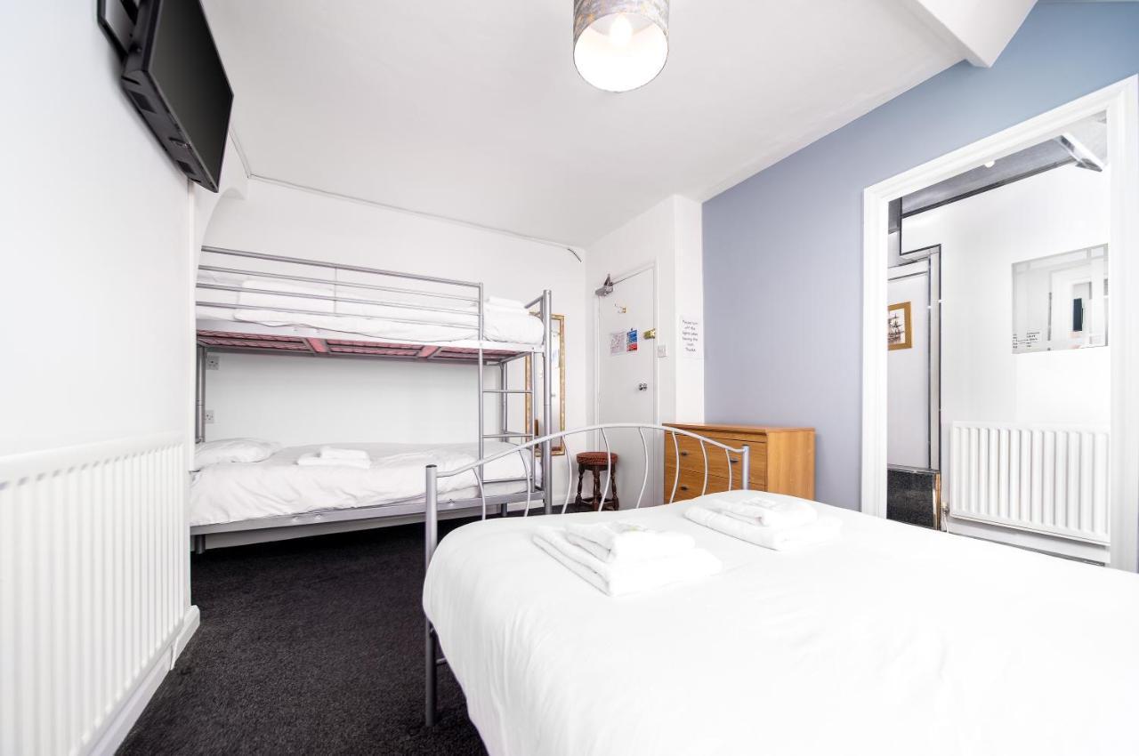 Blencathra Hotel Уитби Екстериор снимка