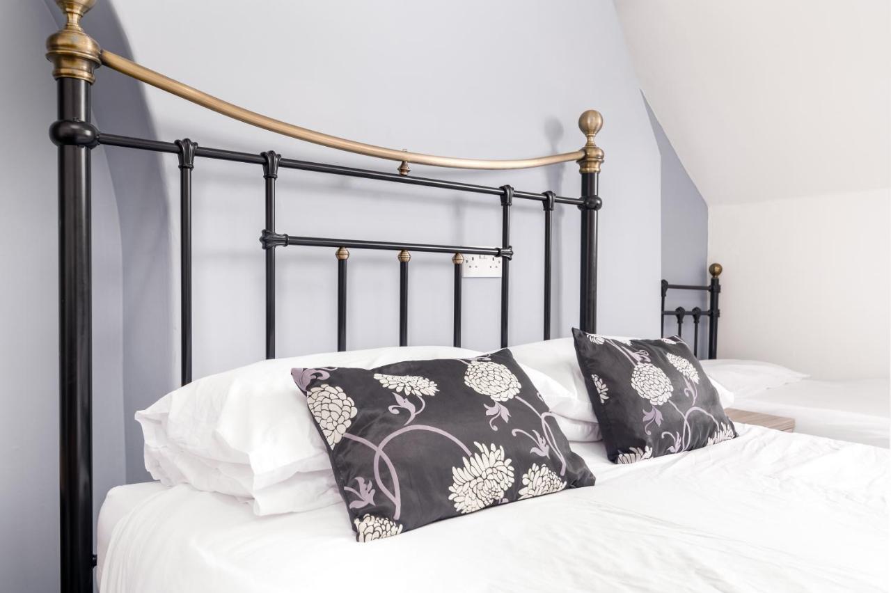 Blencathra Hotel Уитби Екстериор снимка